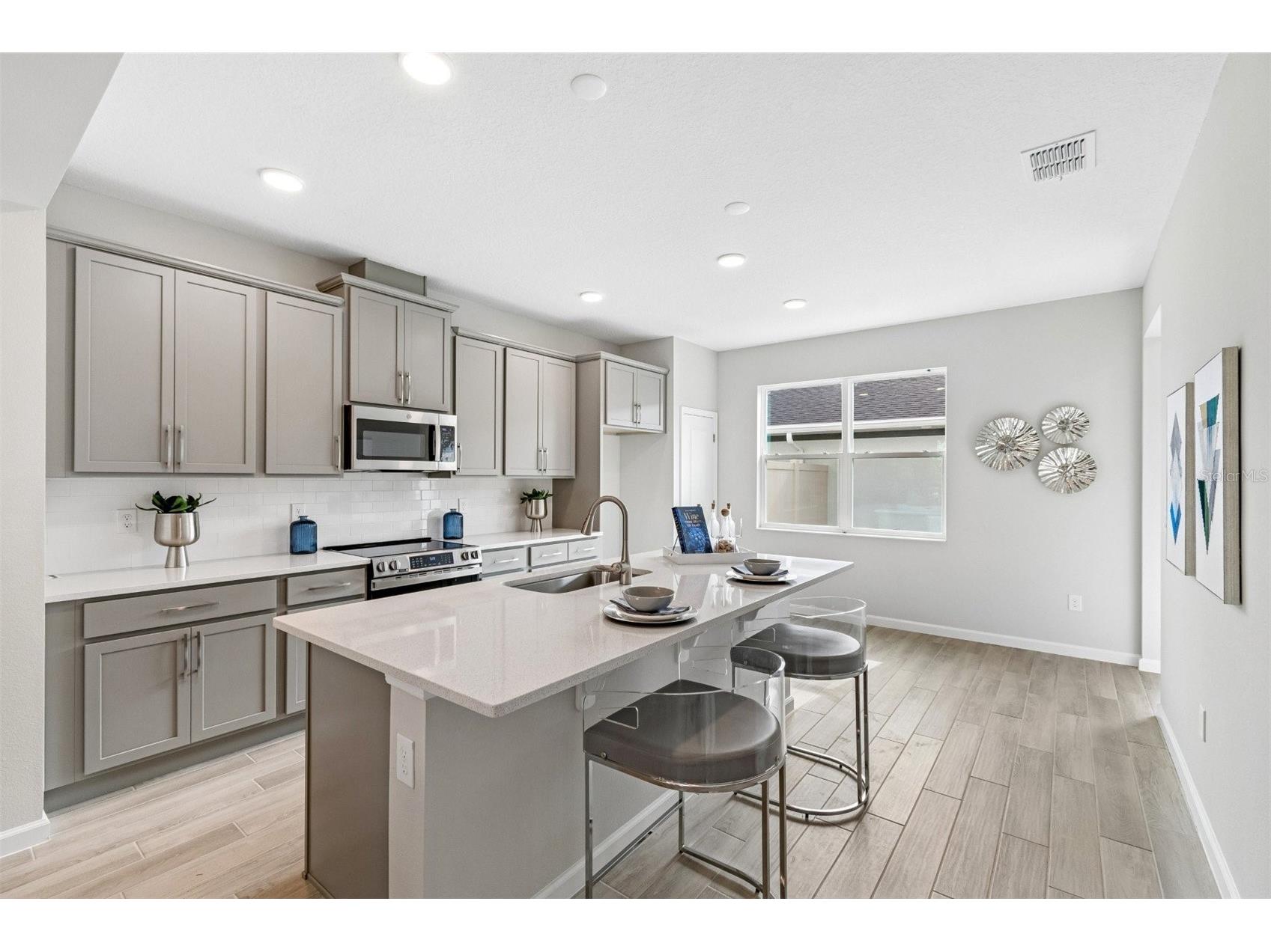 1402 Mount Royal Drive Saint Cloud FL 34771 O6397886 image8
