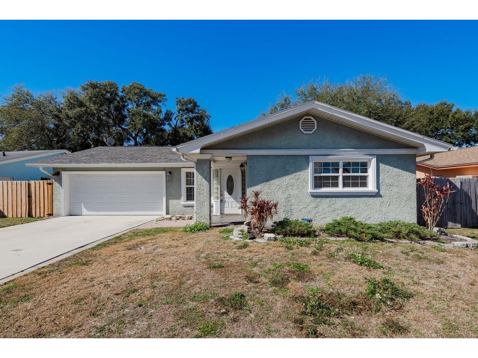 1402 Overlea Drive Dunedin FL 34698 TB8469476 image1