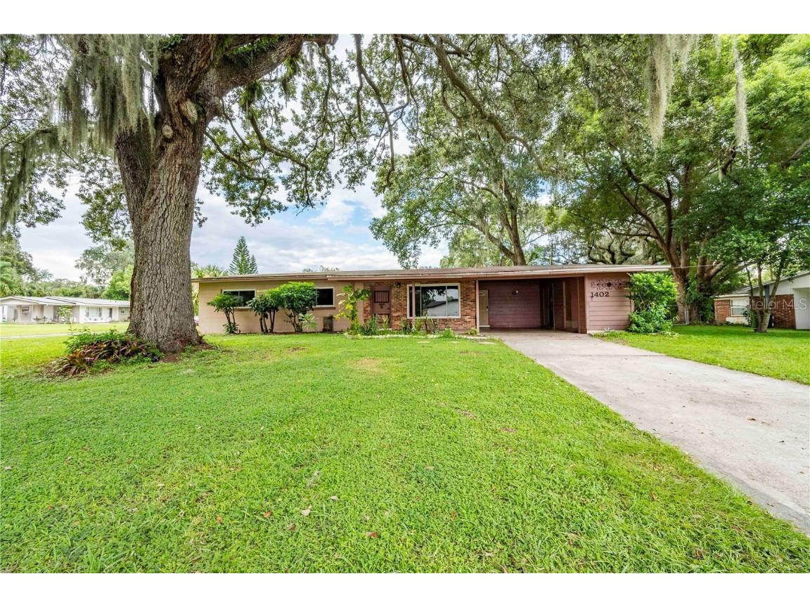 1402 Phyllis Street Lakeland FL 33803 L4955709 image1
