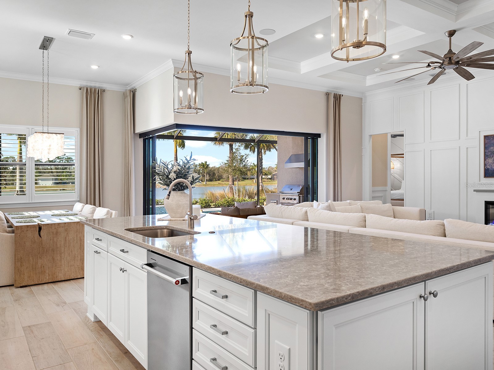 1402 Sailview Place Sarasota FL 34240 A4679393 image15