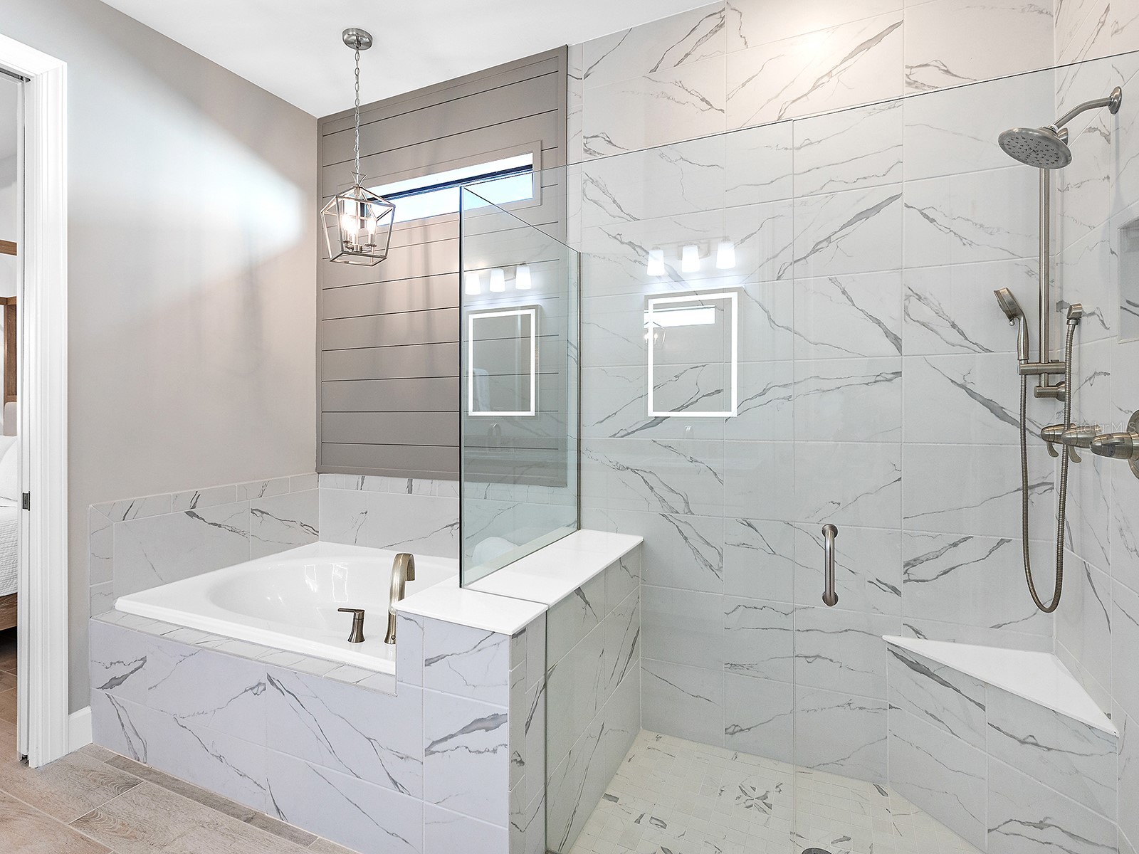 1402 Sailview Place Sarasota FL 34240 A4679393 image26