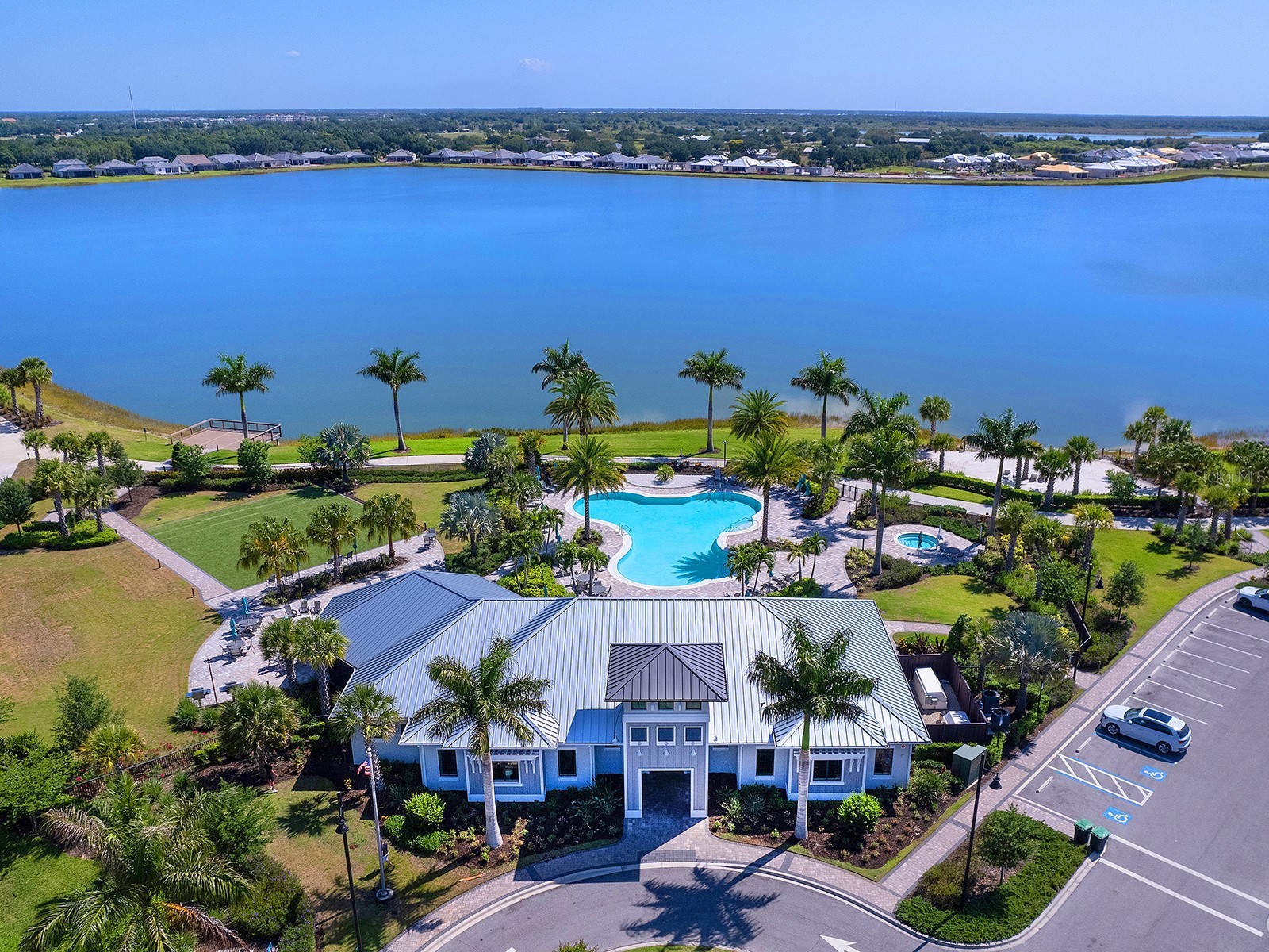 1402 Sailview Place Sarasota FL 34240 A4679393 image51