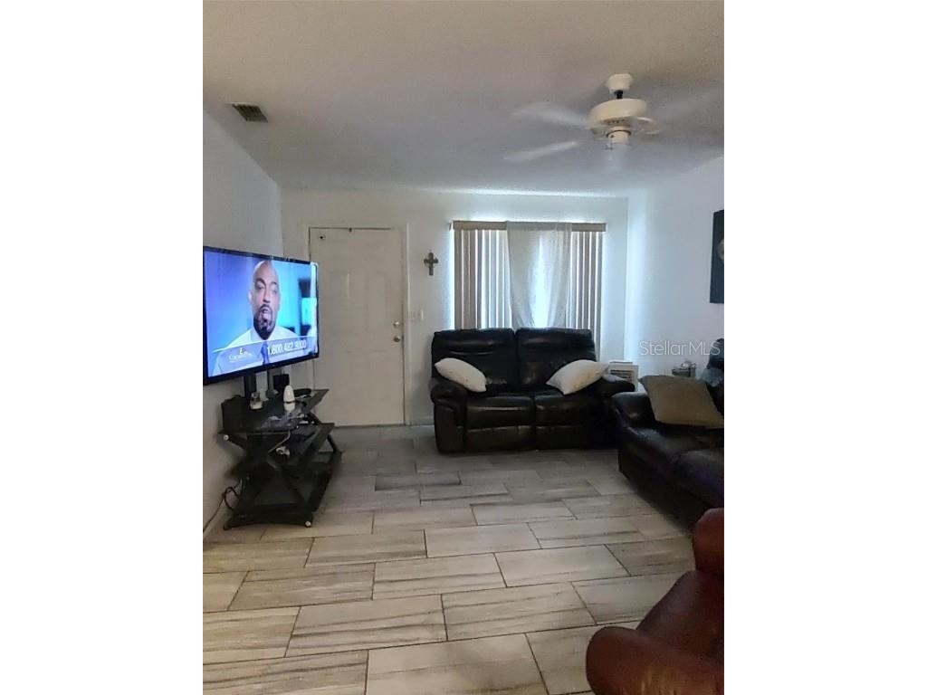 1402 Thousand Roses Dr. W. #1402 Lake Wales FL 33853 K4902896 image3