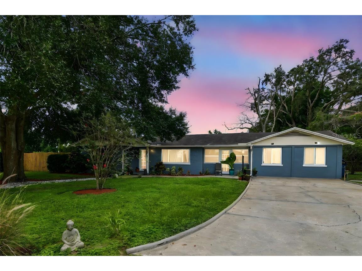 1402 W Bogie Drive Tampa FL 33612 TB8426537 image1