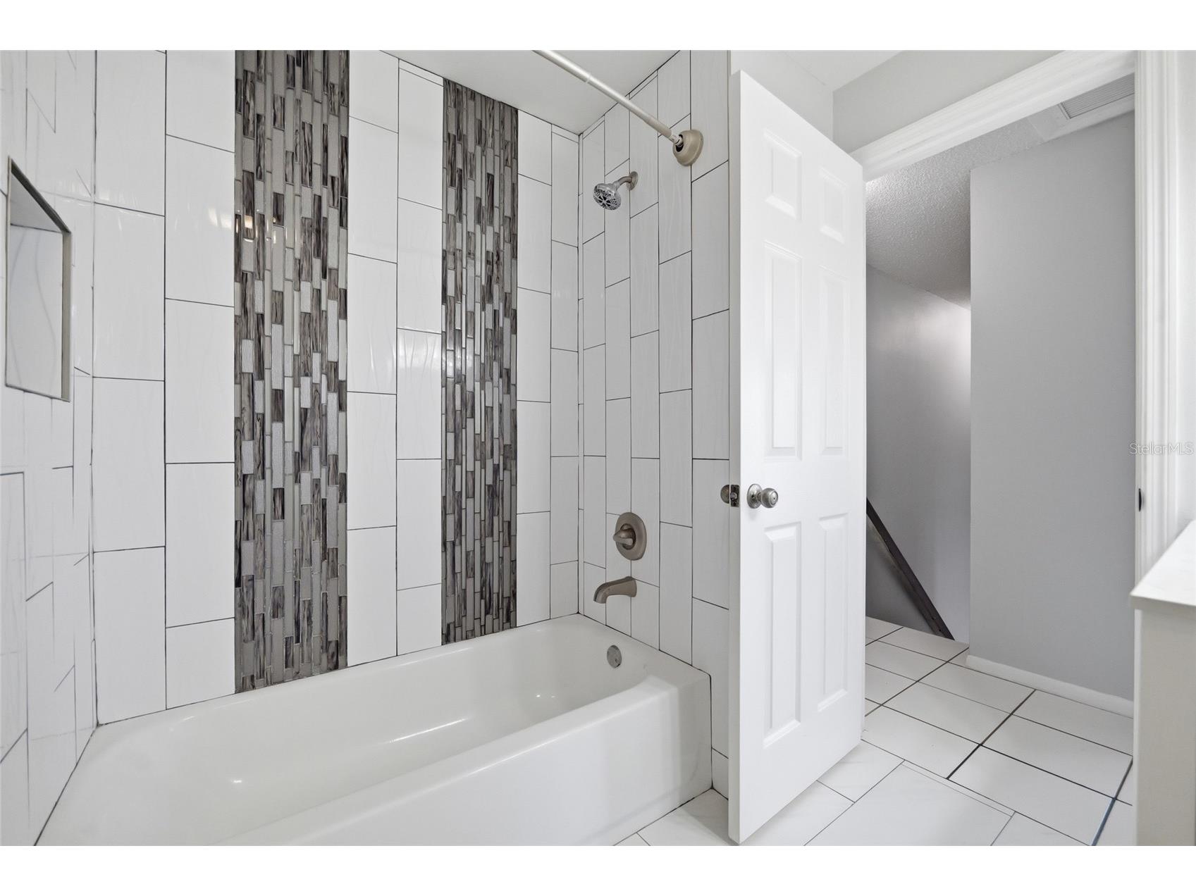 14021 Village Terrace Drive Tampa FL 33624 TB8512510 image17