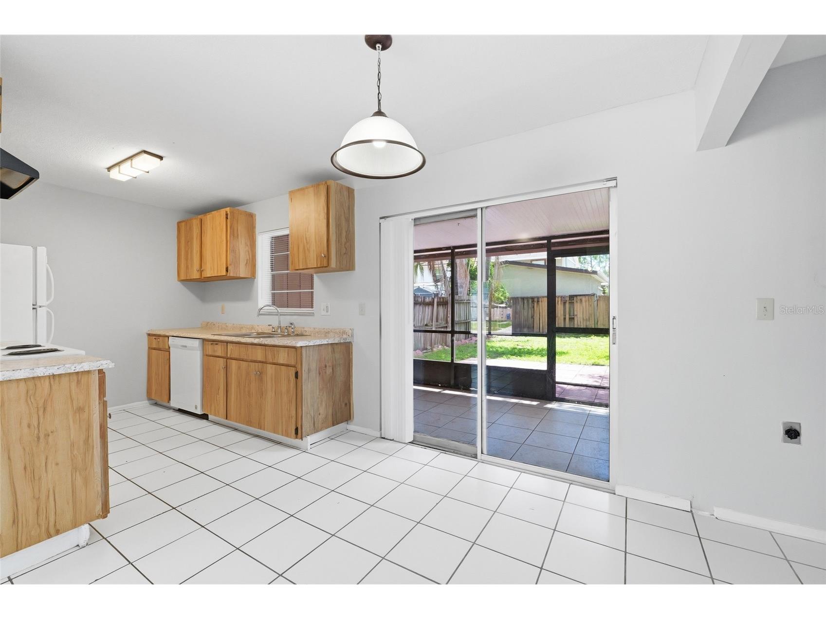 14021 Village Terrace Drive Tampa FL 33624 TB8512510 image8