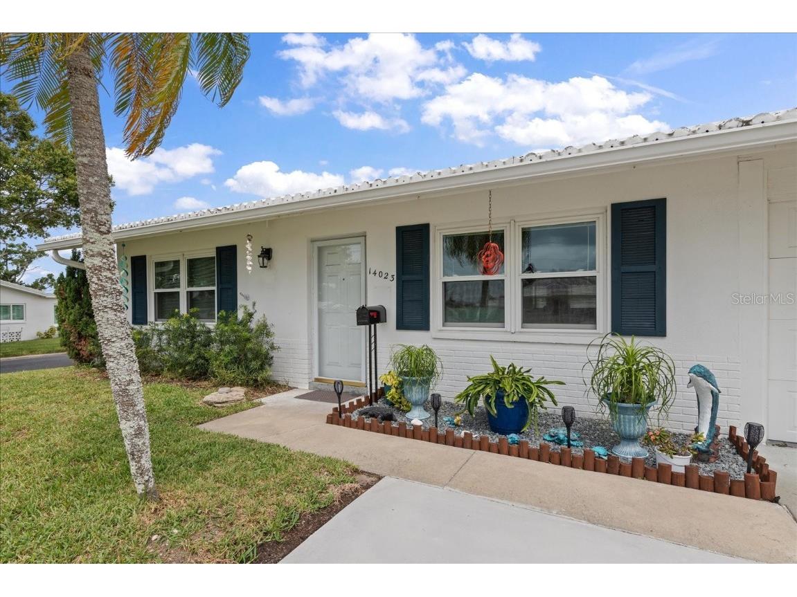 14023 94th Place Seminole FL 33776 TB8427805 image2