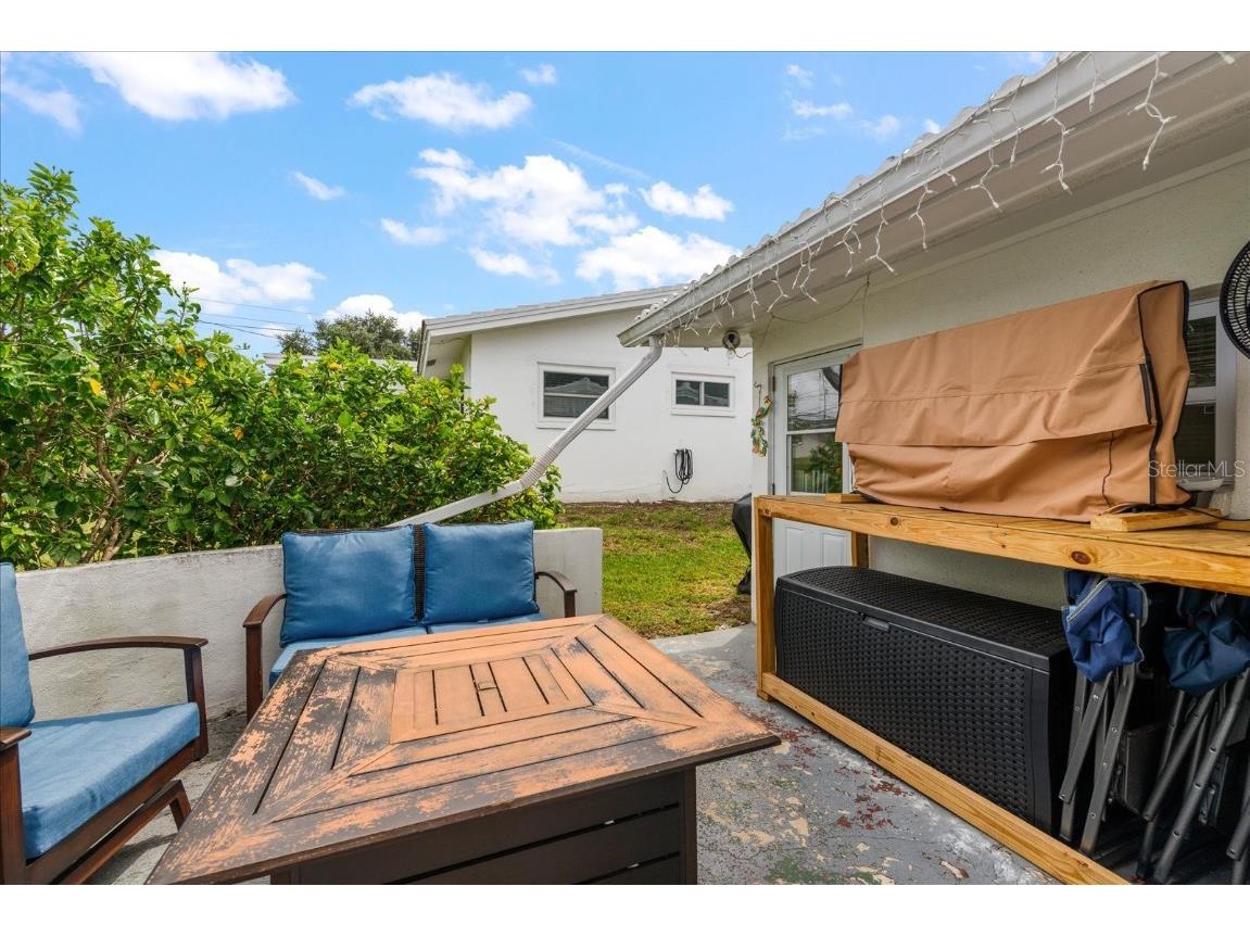 14023 94th Place Seminole FL 33776 TB8427805 image24