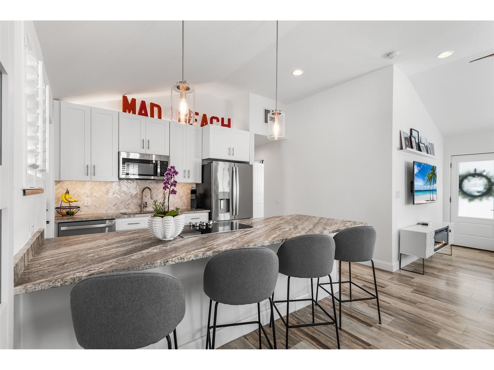14024 N Bayshore Drive Madeira Beach FL 33708 TB8499731 image15