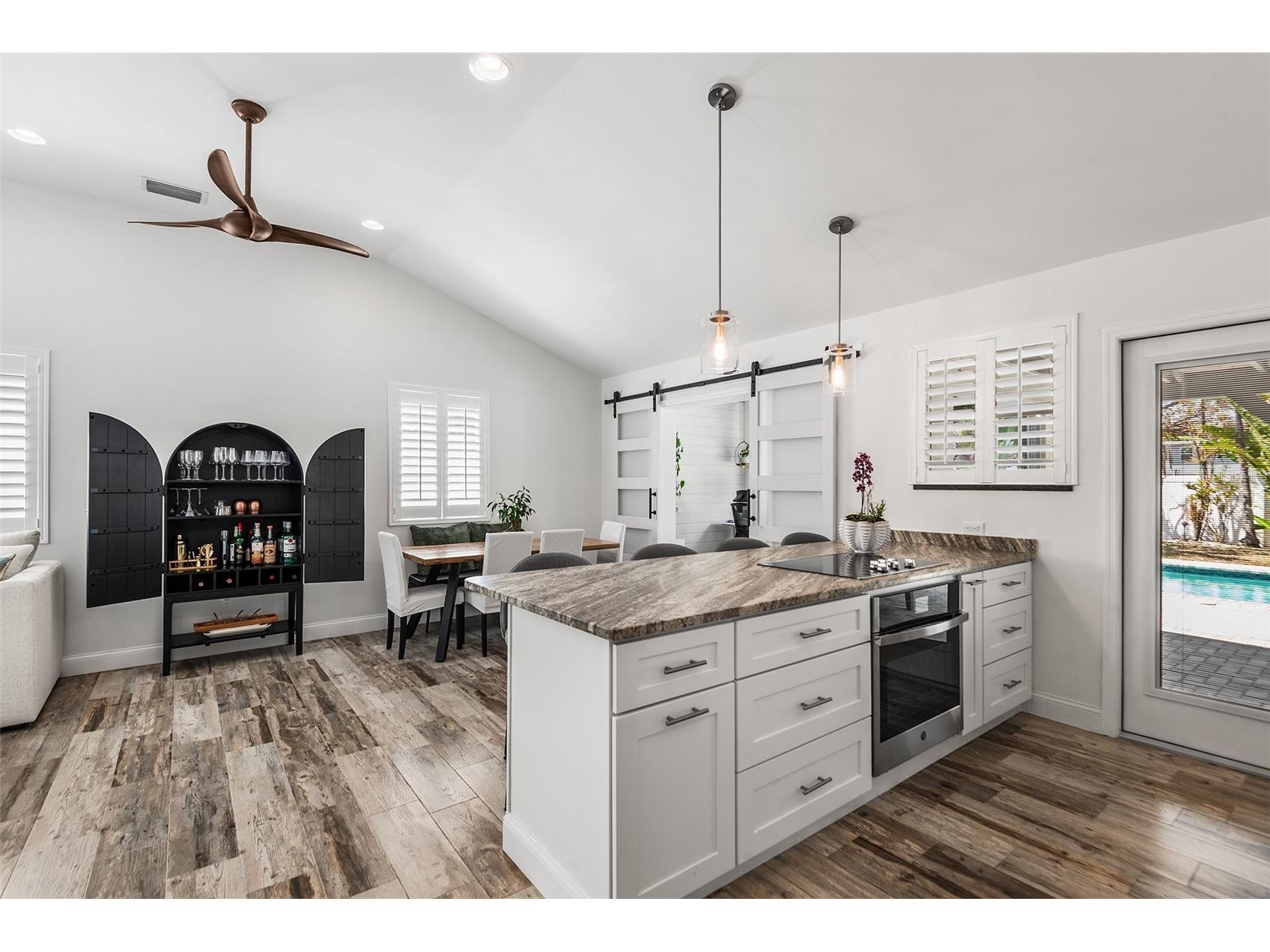 14024 N Bayshore Drive Madeira Beach FL 33708 TB8499731 image19