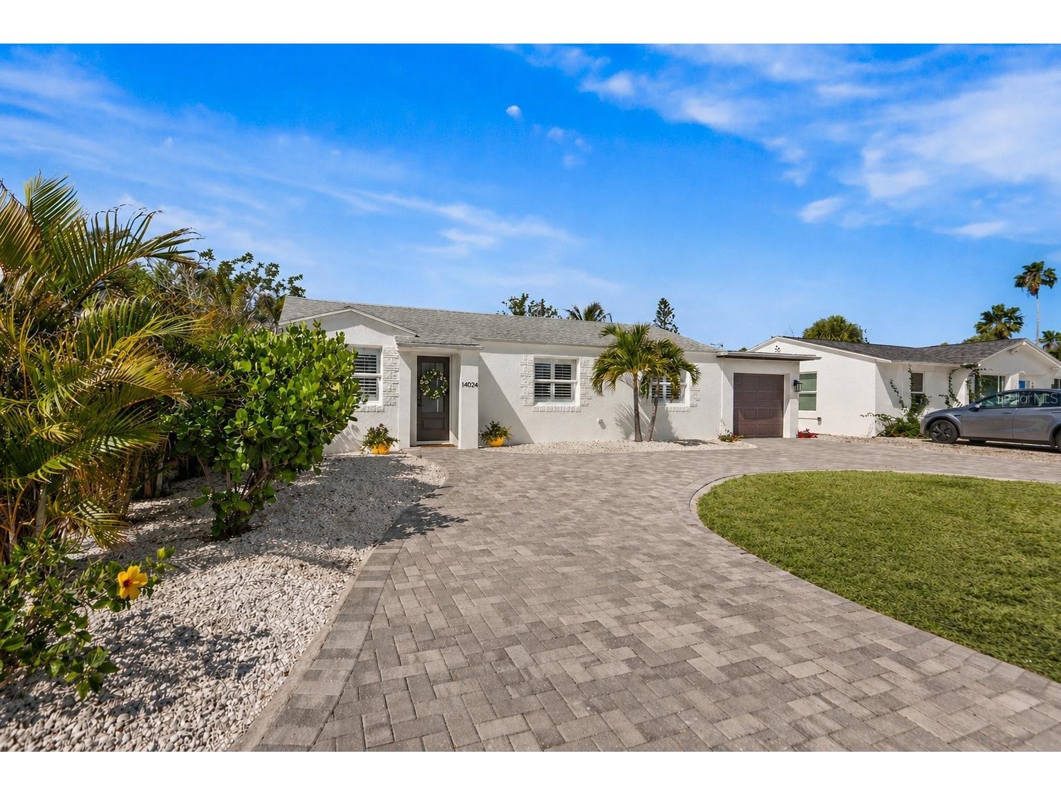 14024 N Bayshore Drive Madeira Beach FL 33708 TB8499731 image2