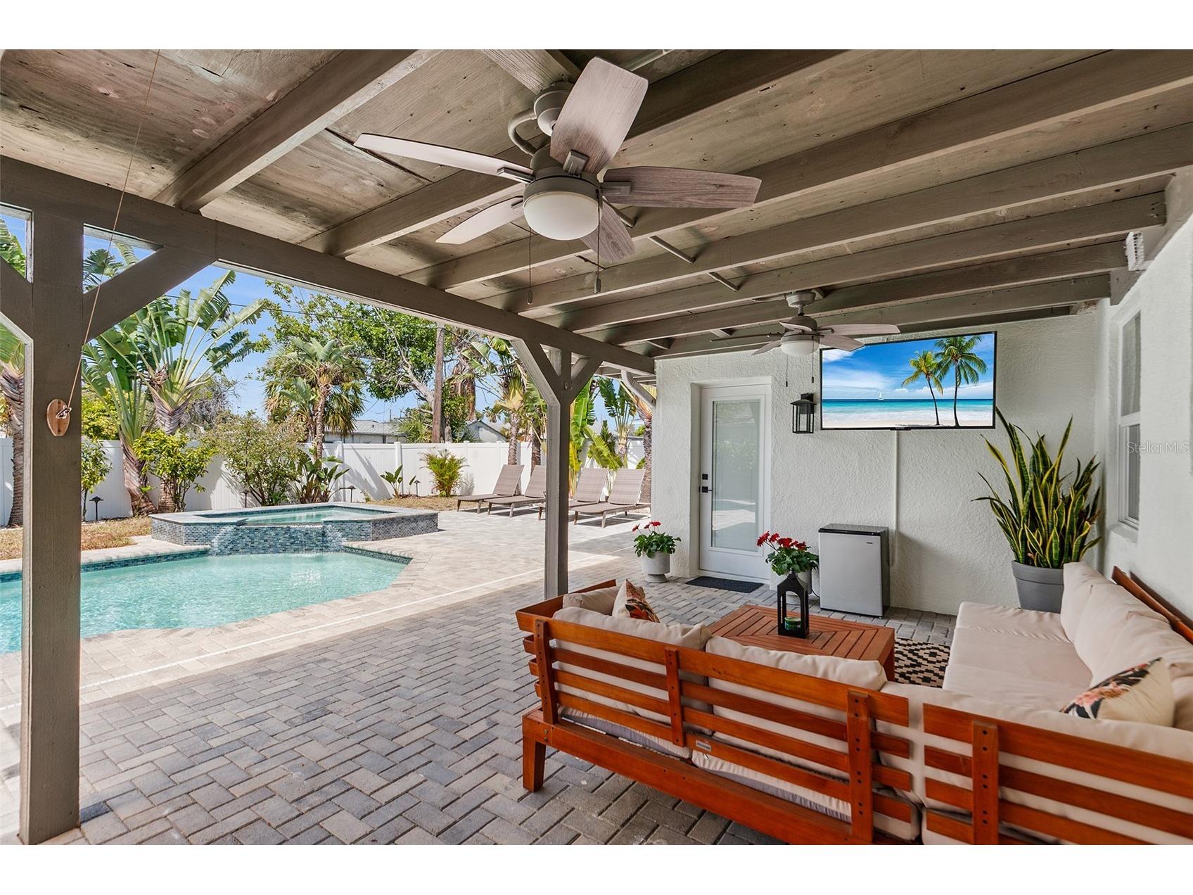 14024 N Bayshore Drive Madeira Beach FL 33708 TB8499731 image41