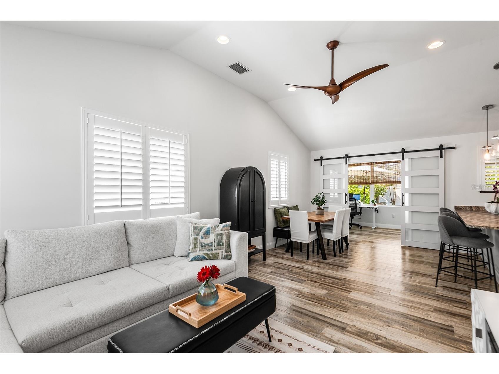 14024 N Bayshore Drive Madeira Beach FL 33708 TB8499731 image7