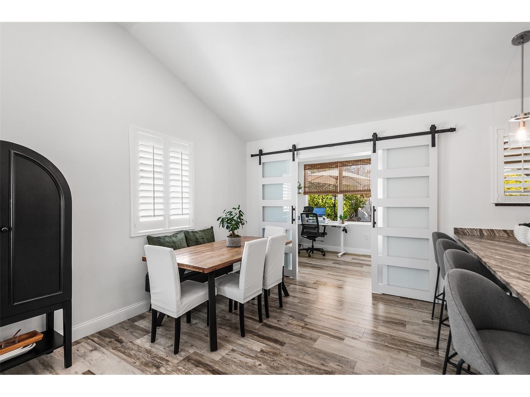 14024 N Bayshore Drive Madeira Beach FL 33708 TB8499731 image8