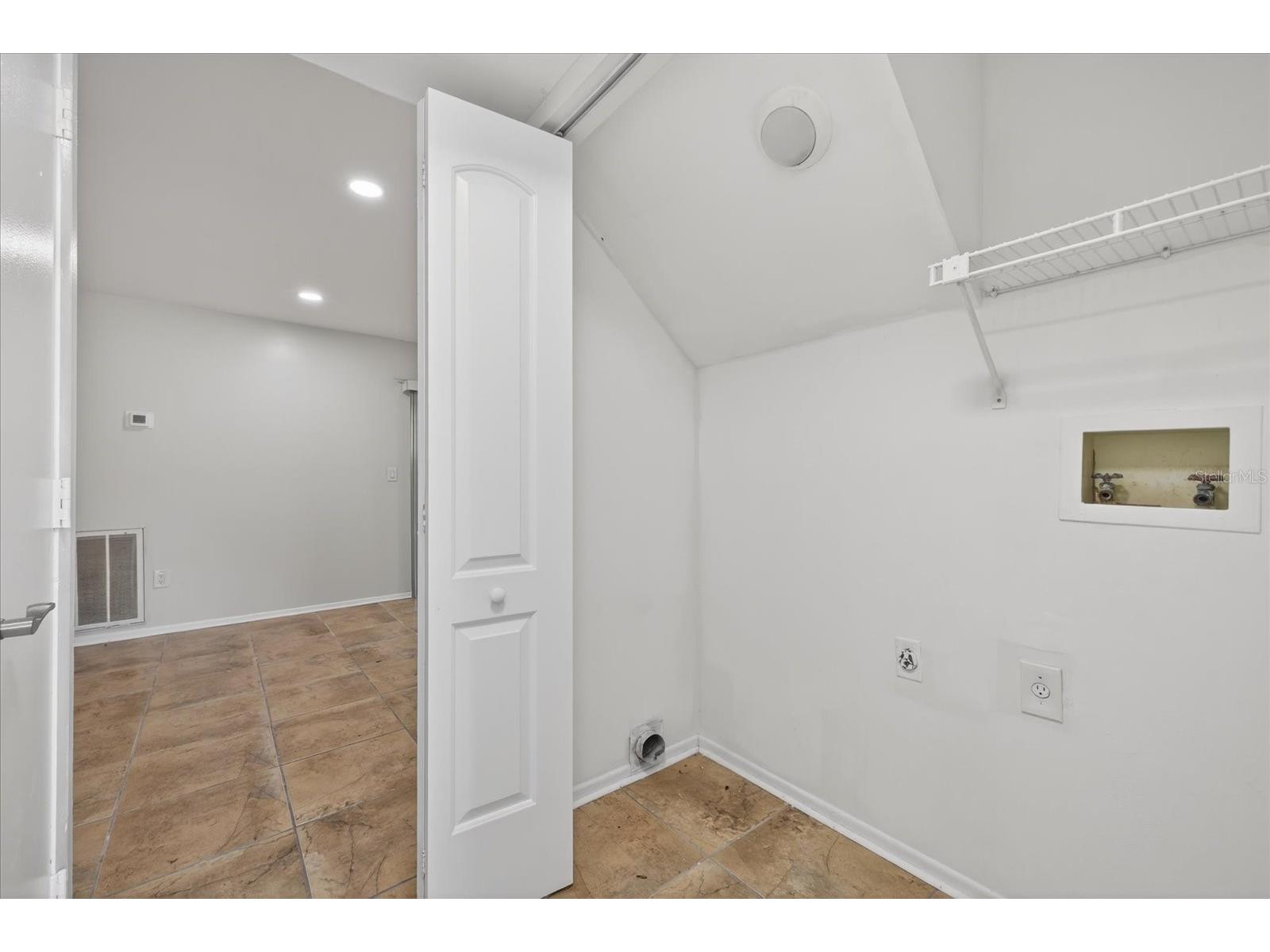 14024 Village Terrace Drive Tampa FL 33624 TB8510273 image25