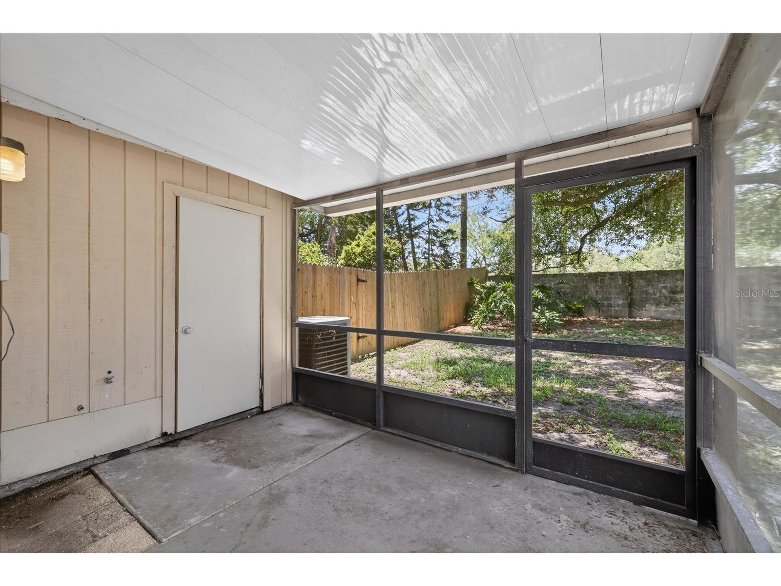 14024 Village Terrace Drive Tampa FL 33624 TB8510273 image26