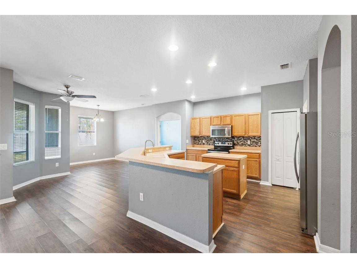 14027 Bensbrook Drive Spring Hill FL 34609 W7879254 image12