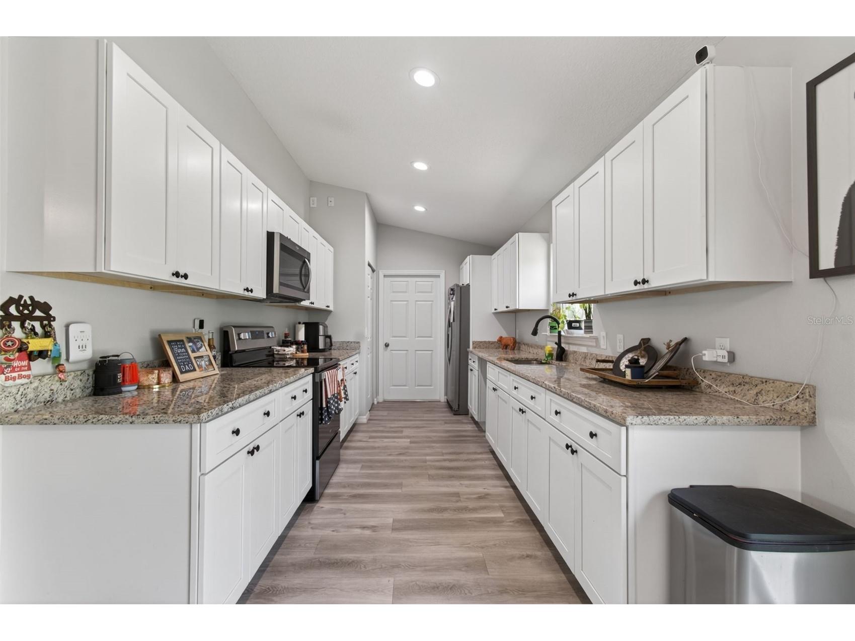 14027 SE 43rd Terrace Summerfield FL 34491 OM724589 image15