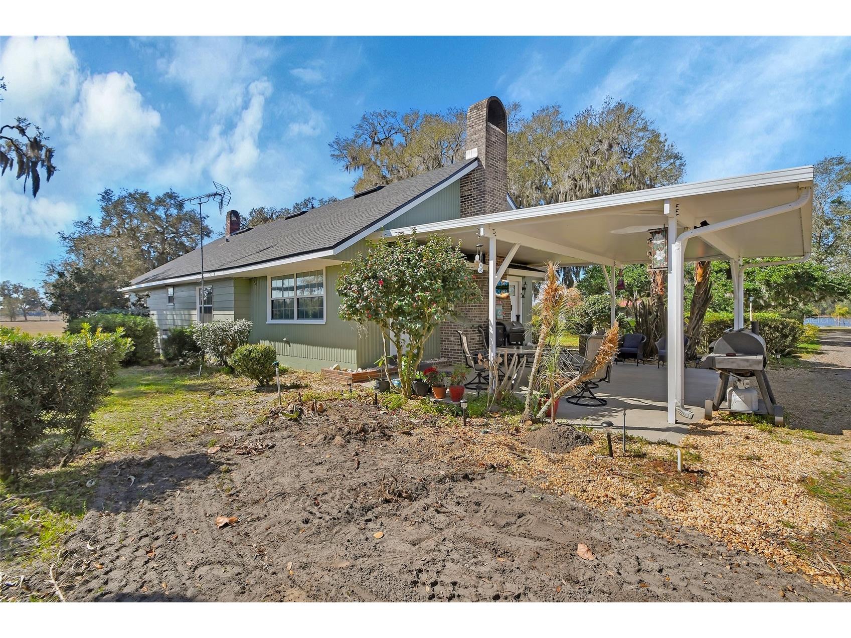 1403 Blackwelder Road De Leon Springs FL 32130 - LAKE WINONA V4948610 image2