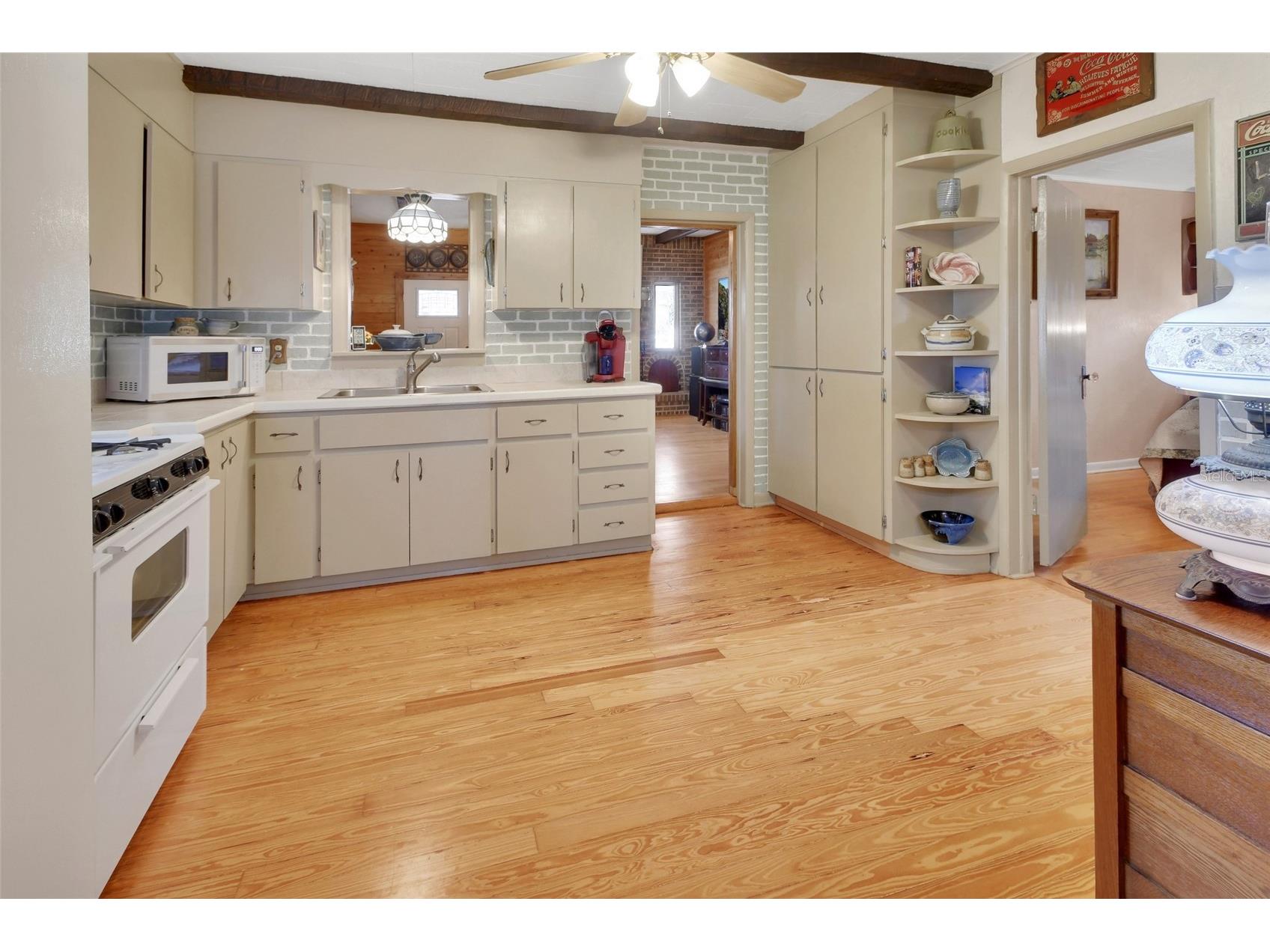 1403 Blackwelder Road De Leon Springs FL 32130 - LAKE WINONA V4948610 image30