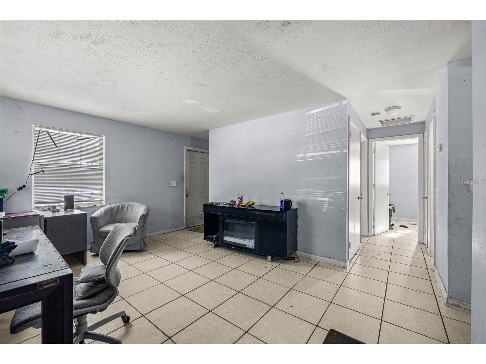 1403 College Park Lane Tampa FL 33612 TB8466971 image12