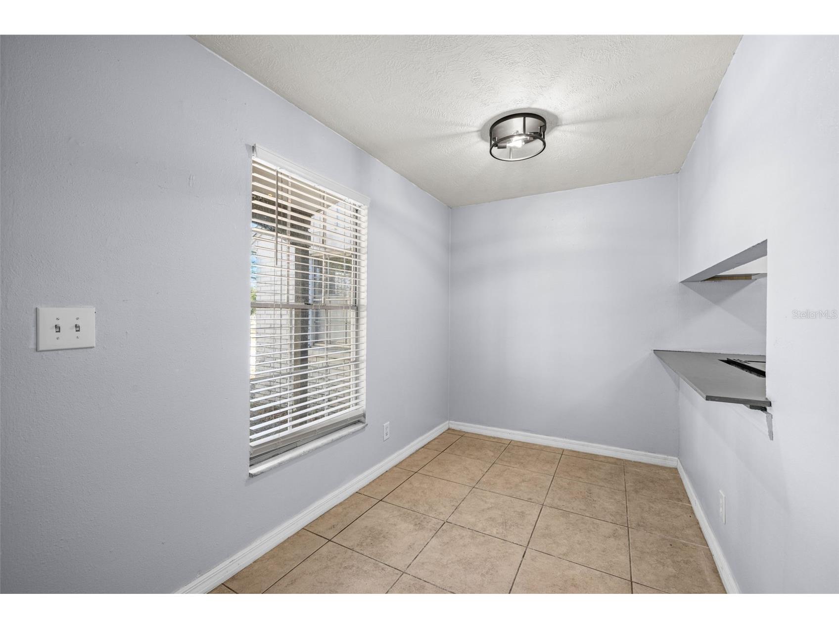 1403 College Park Lane Tampa FL 33612 TB8466971 image33