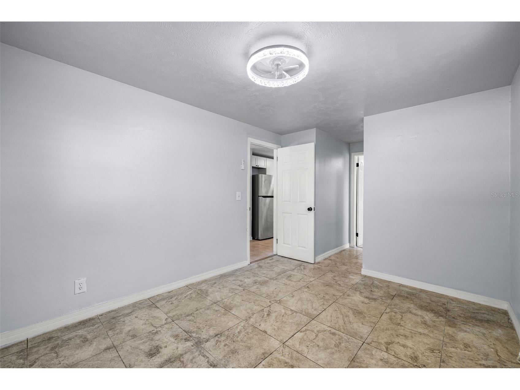 1403 College Park Lane Tampa FL 33612 TB8466971 image42