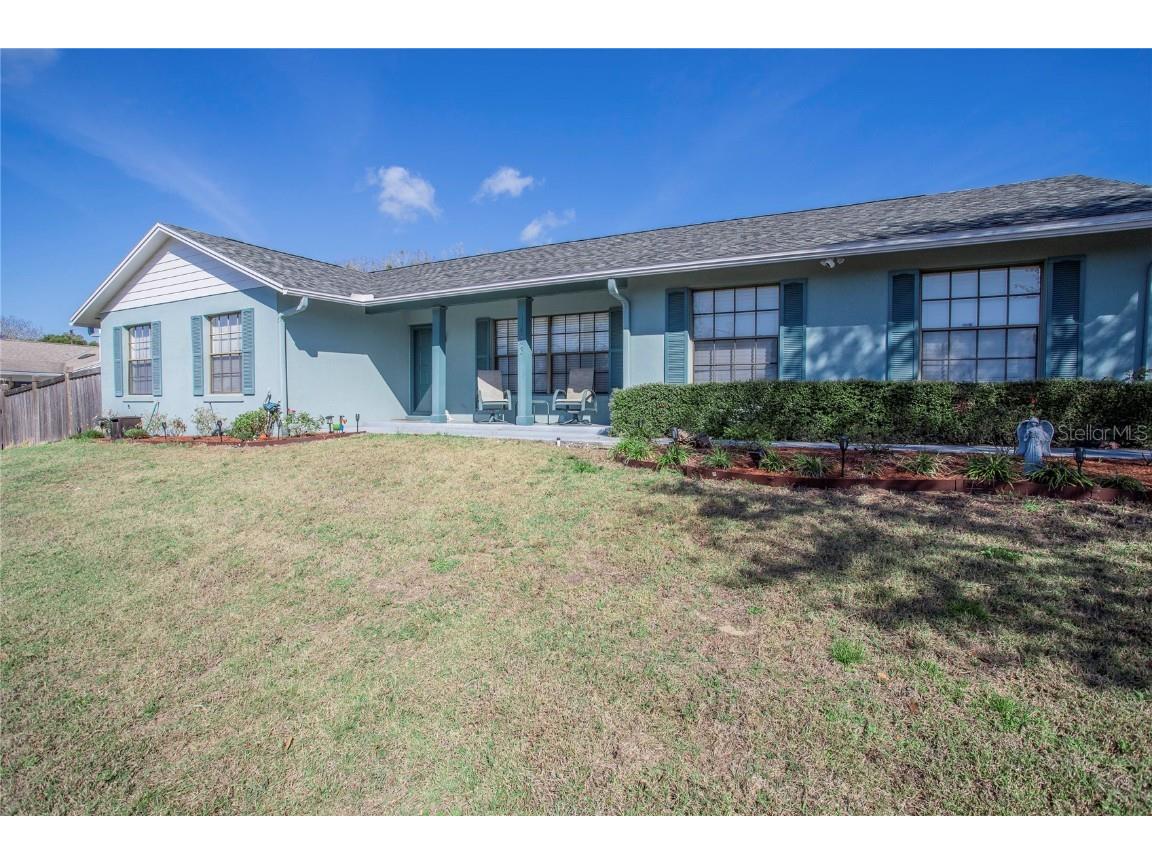 1403 Cove Place Tavares FL 32778 - LAKE TAVARES G5065479 image1