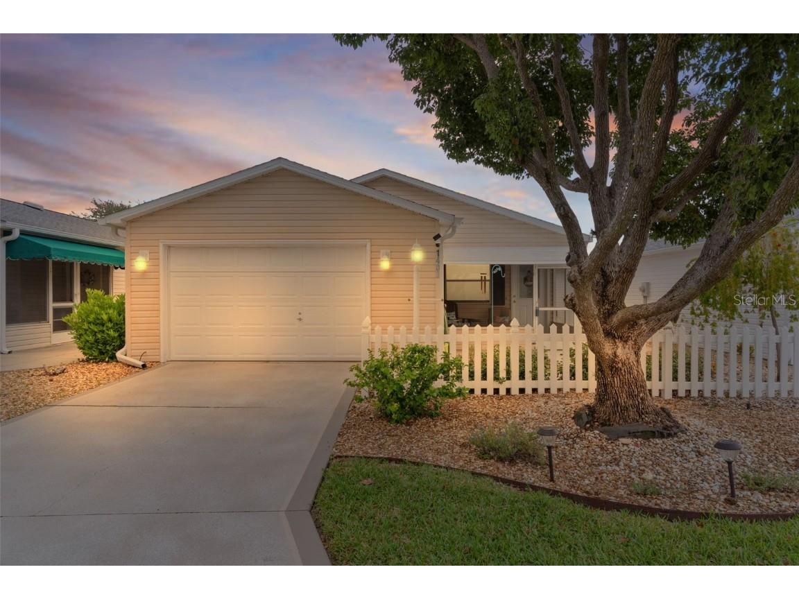 1403 Espinoza Lane The Villages FL 32159 G5103682 image1