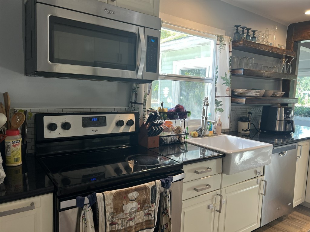 1403 Fern Place Lakeland FL 33801 TB8451317 image67