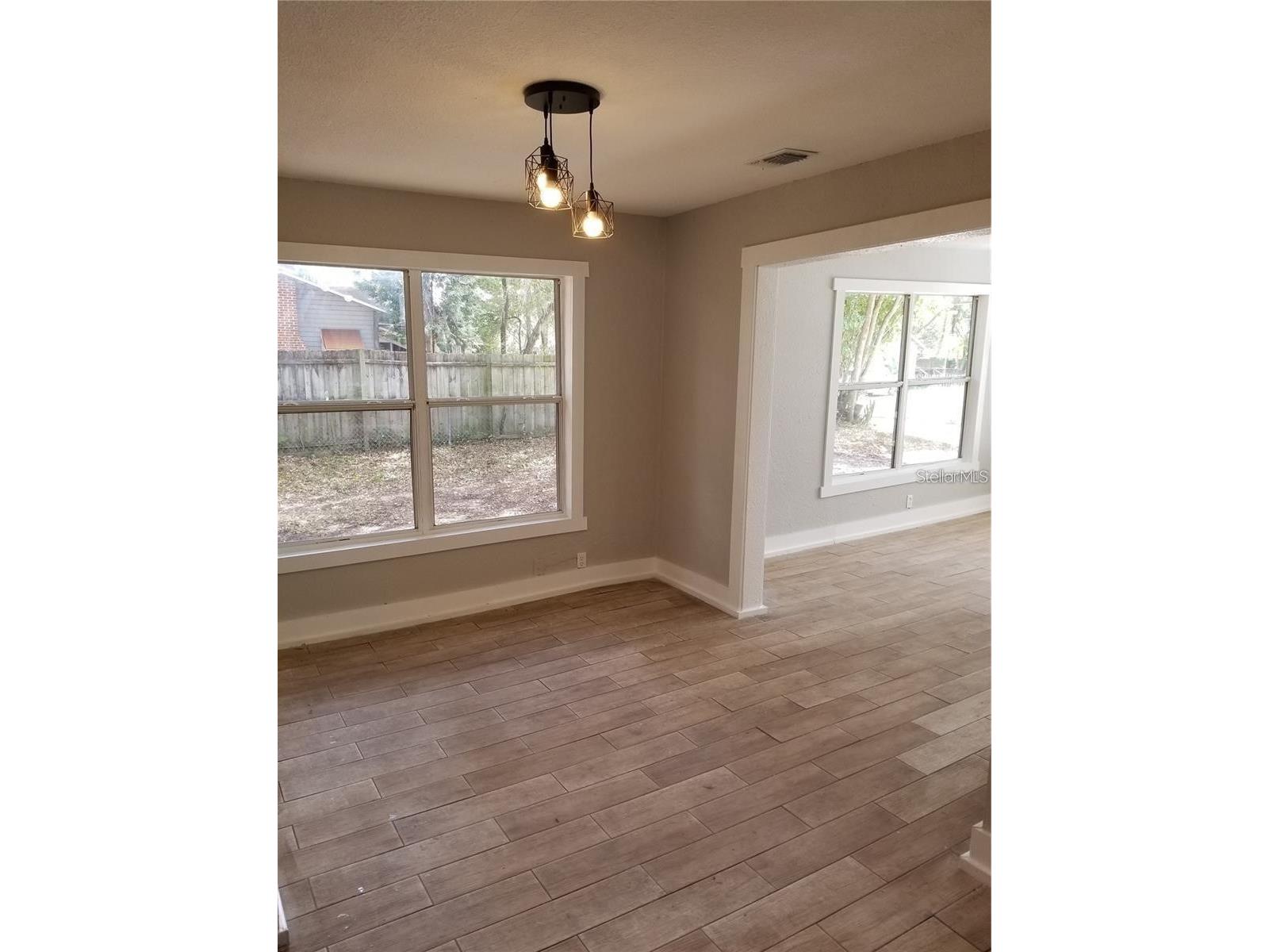 1403 Noble Place Orlando FL 32801 O6422129 image7