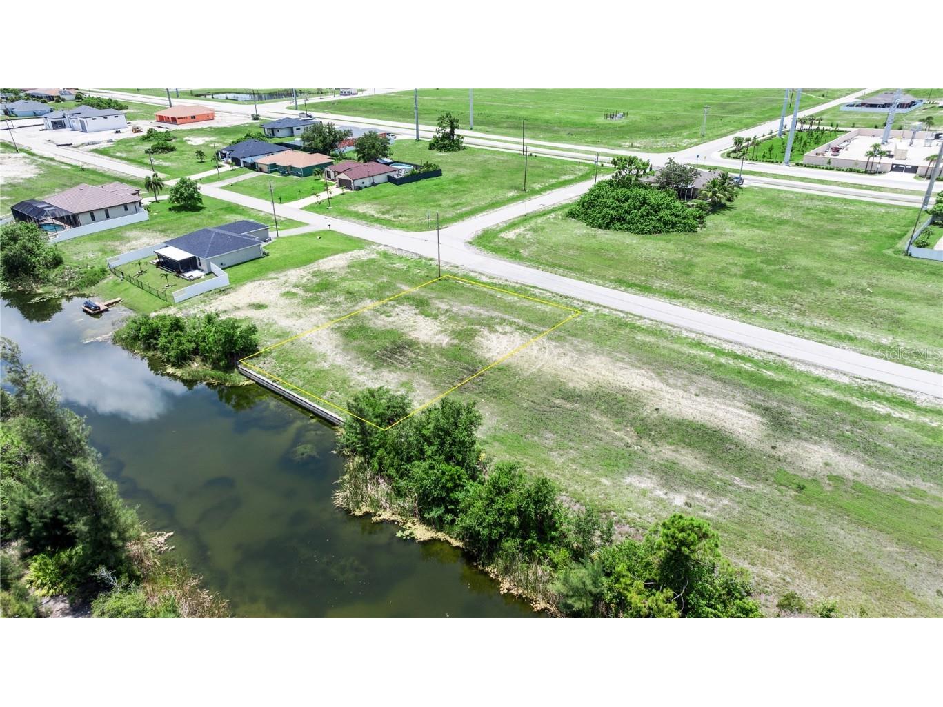 1403 NW 24th Terrace Cape Coral FL 33993 A4658710 image4