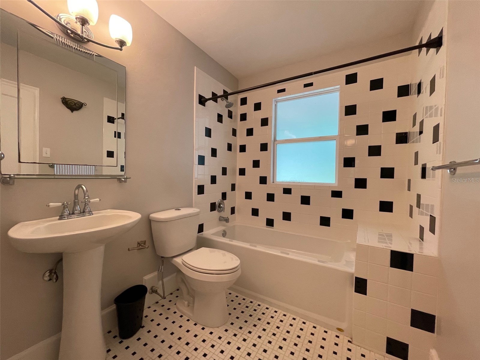 1403 NW 9th Avenue Gainesville FL 32605 GC539510 image17