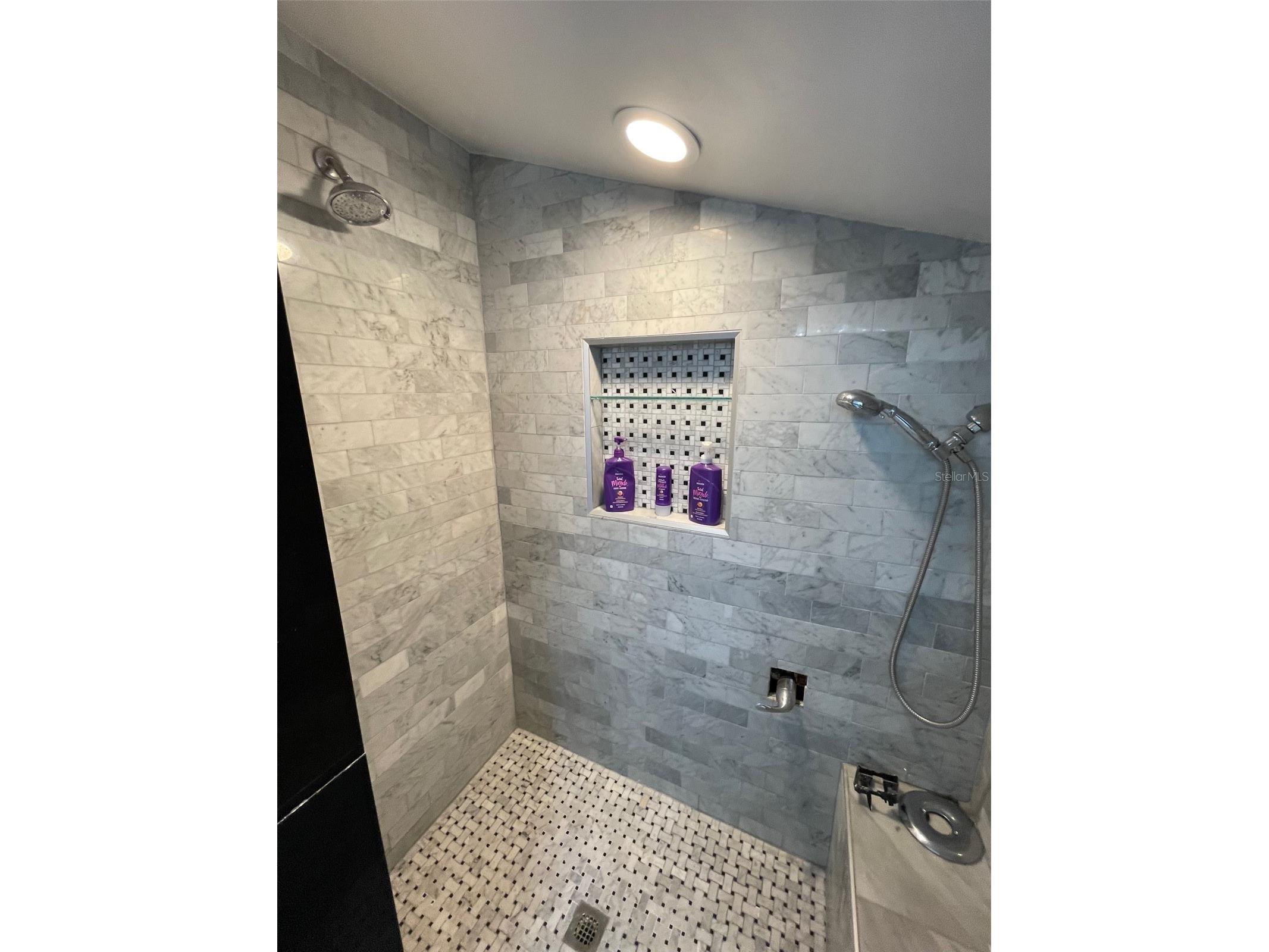 1403 NW 9th Avenue Gainesville FL 32605 GC539510 image7