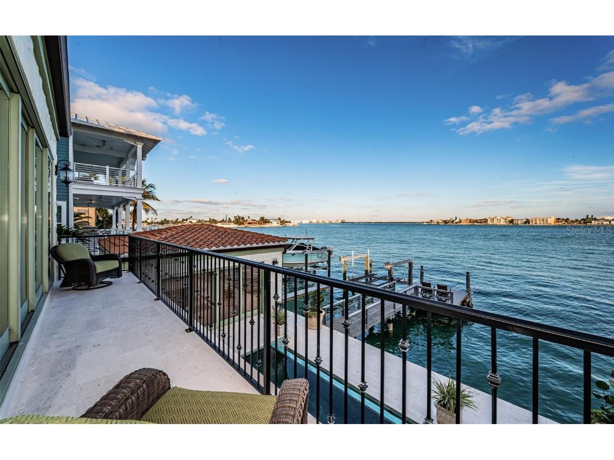 1403 Pass A Grille Way Saint Pete Beach FL 33706 - BOCA CIEGA BAY TB8454986 image19