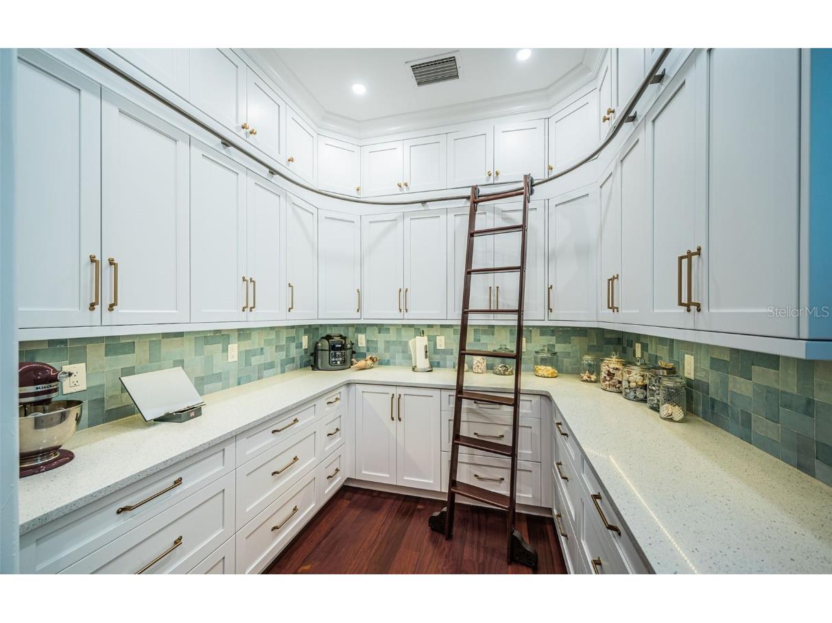 1403 Pass A Grille Way Saint Pete Beach FL 33706 - BOCA CIEGA BAY TB8454986 image41