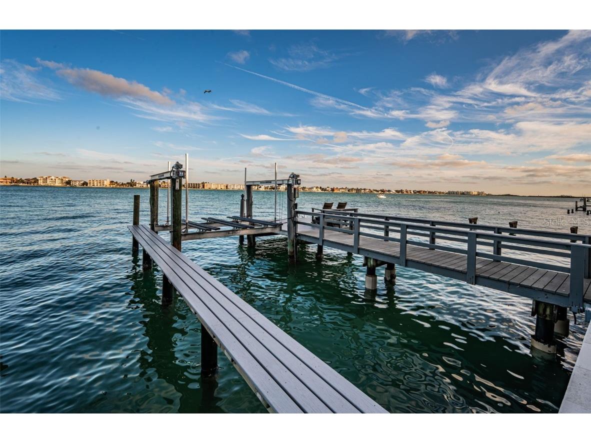 1403 Pass A Grille Way Saint Pete Beach FL 33706 - BOCA CIEGA BAY TB8454986 image83