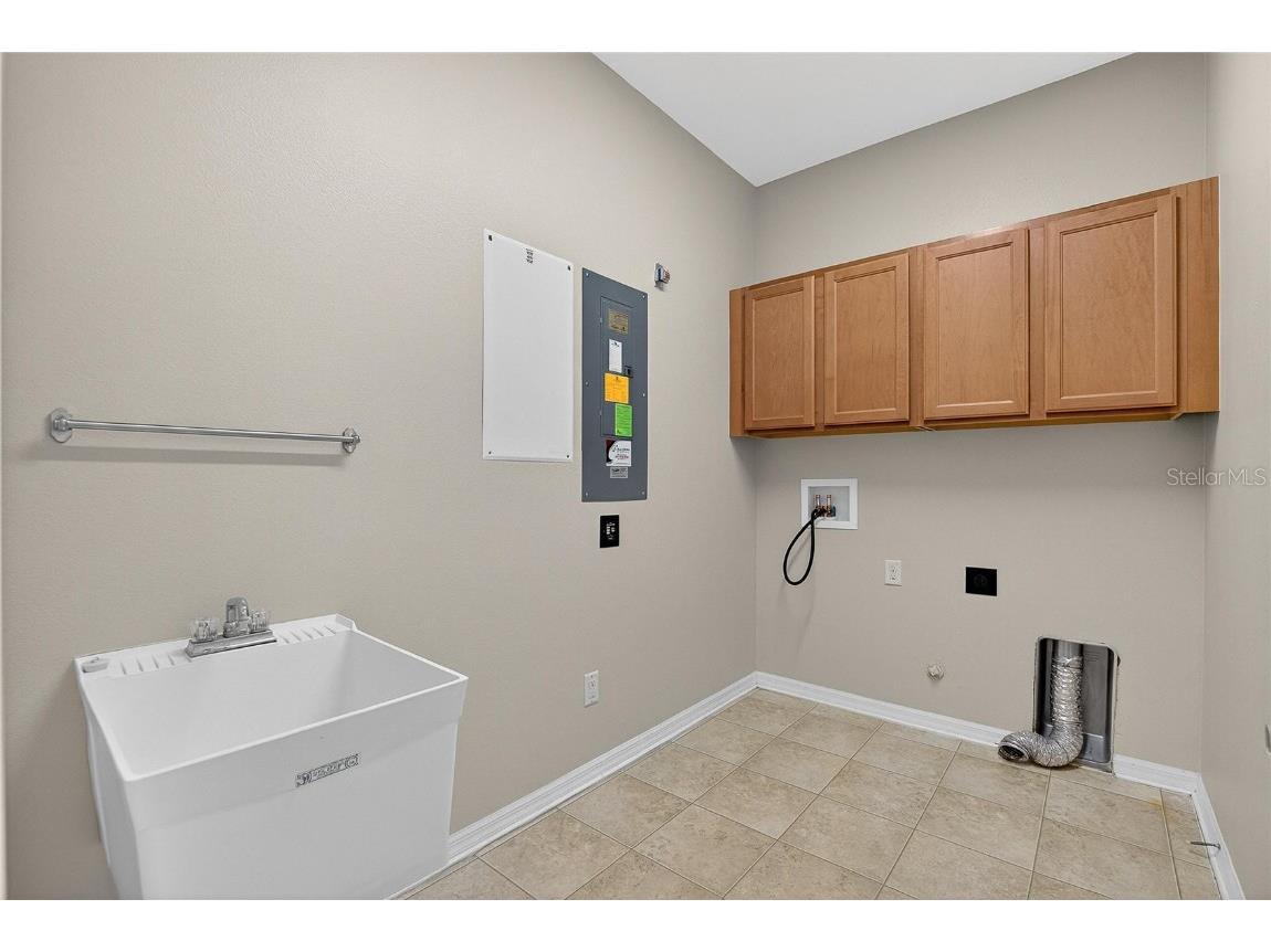 1403 Rushgrove Circle Dover FL 33527 TB8451977 image21