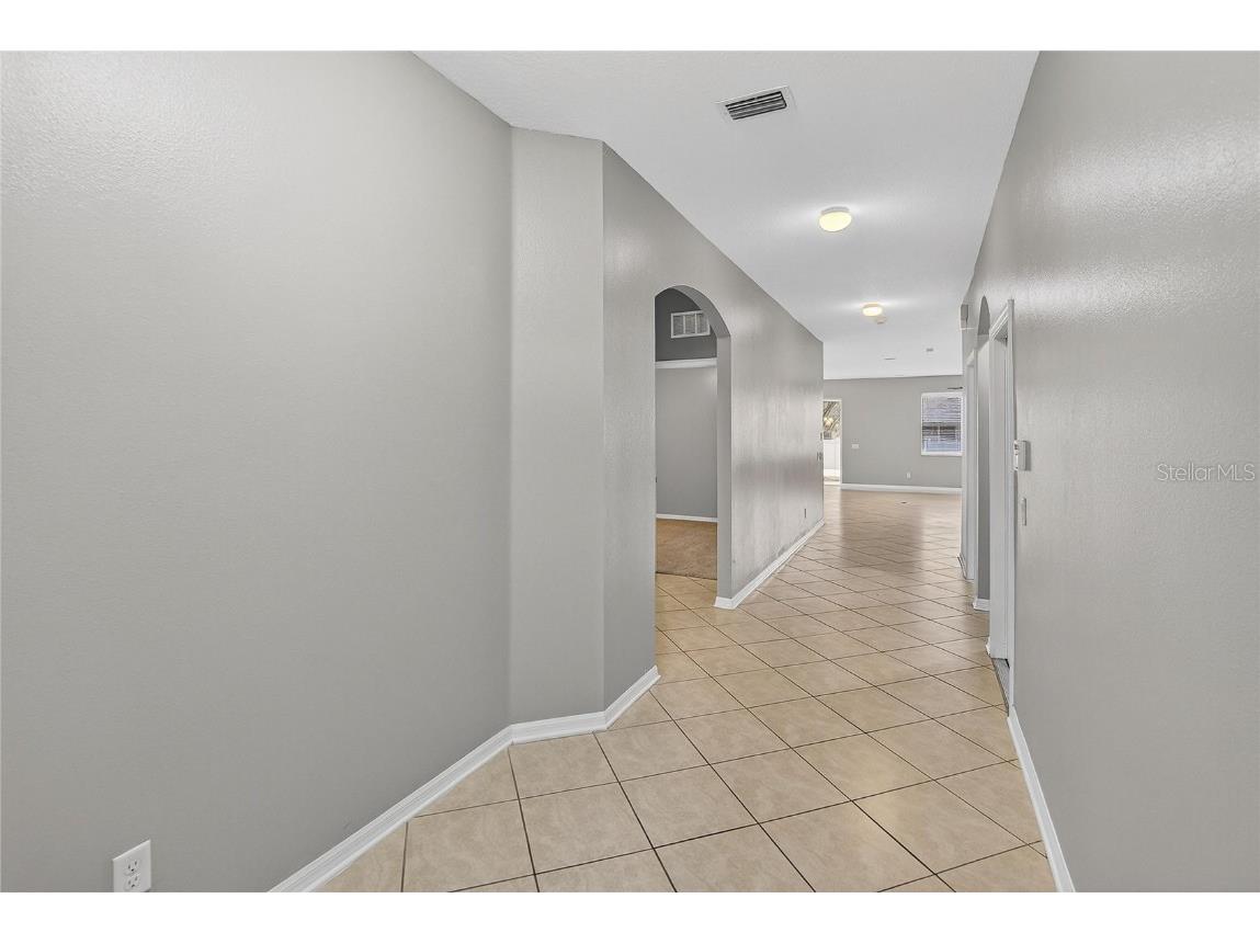 1403 Rushgrove Circle Dover FL 33527 TB8451977 image7