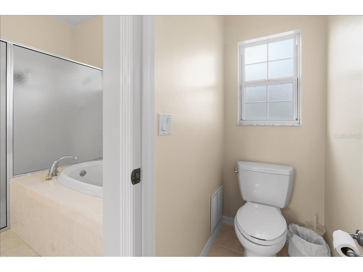 1403 SW 87th Street Gainesville FL 32607 GC538374 image30