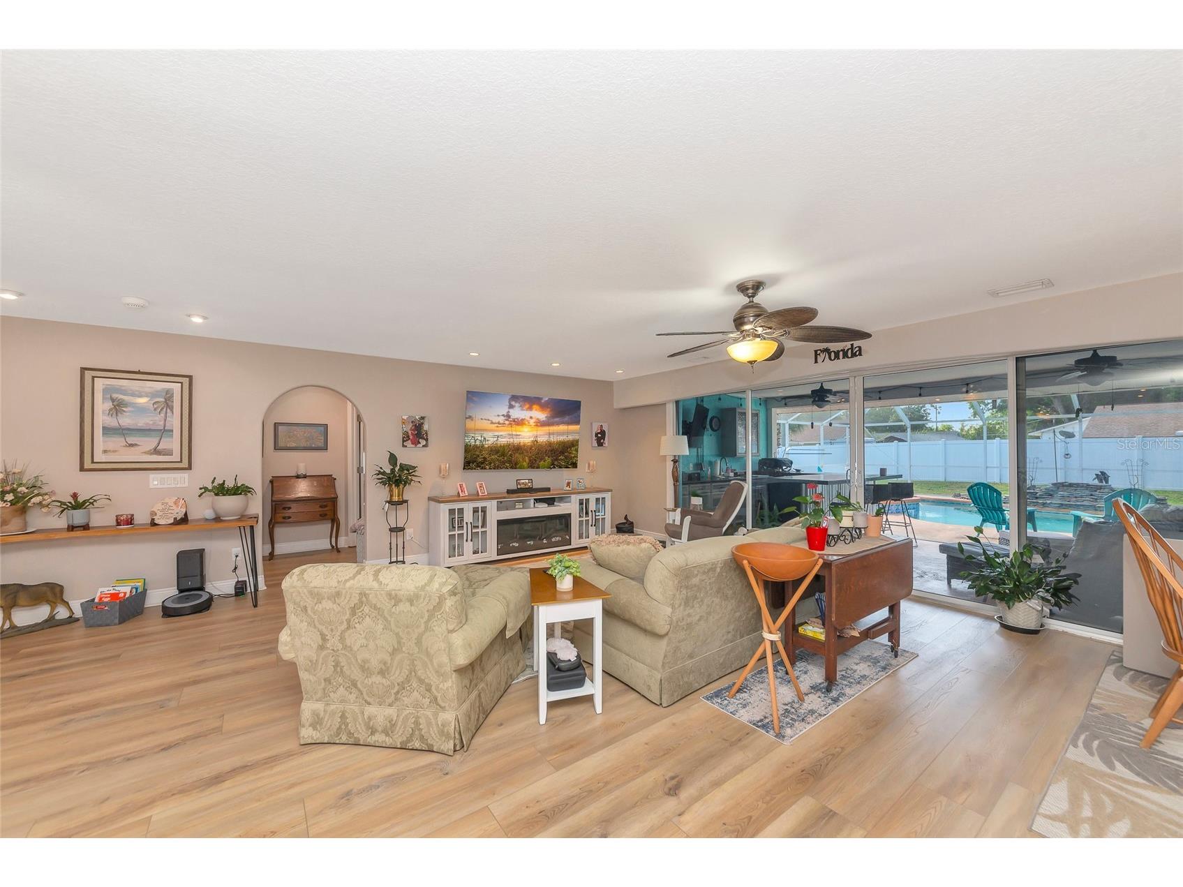 1403 Viola Drive Brandon FL 33511 A4689696 image13