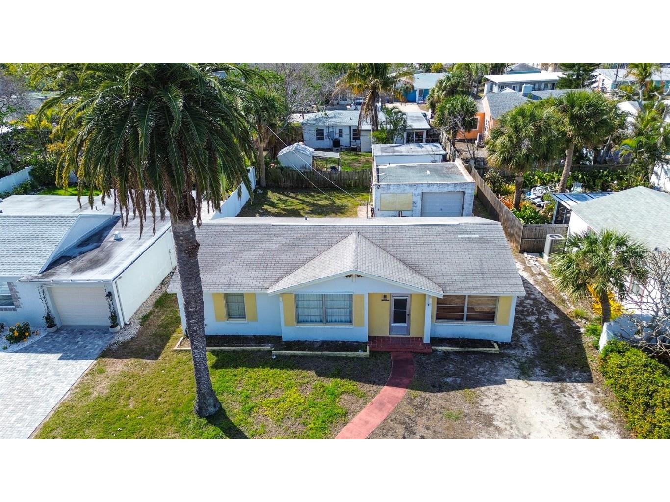 14032 N Bayshore Drive Madeira Beach FL 33708 U8229300 image1