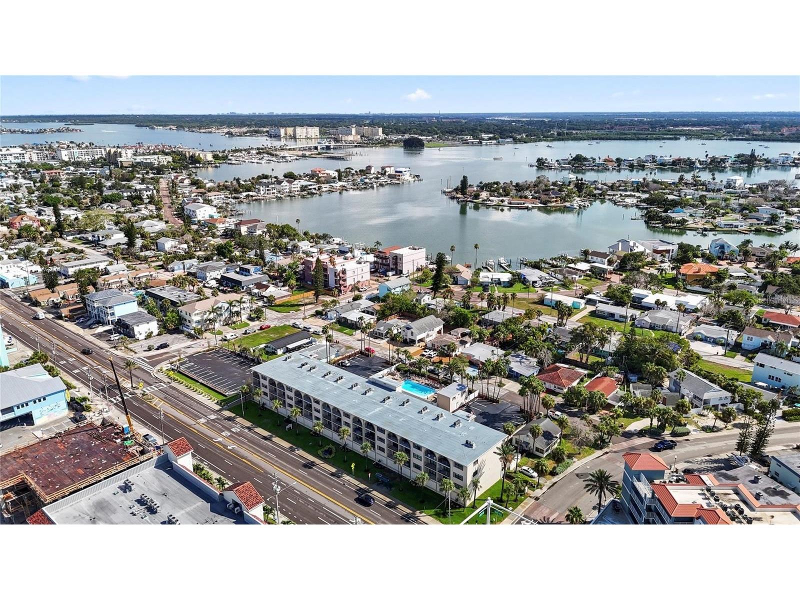 14033 Palm Street Madeira Beach FL 33708 TB8488524 image4