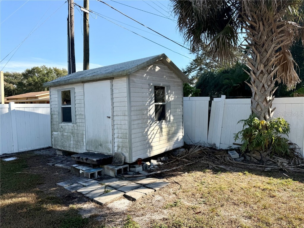 1404 Crescent Place Lakeland FL 33801 L4957508 image10