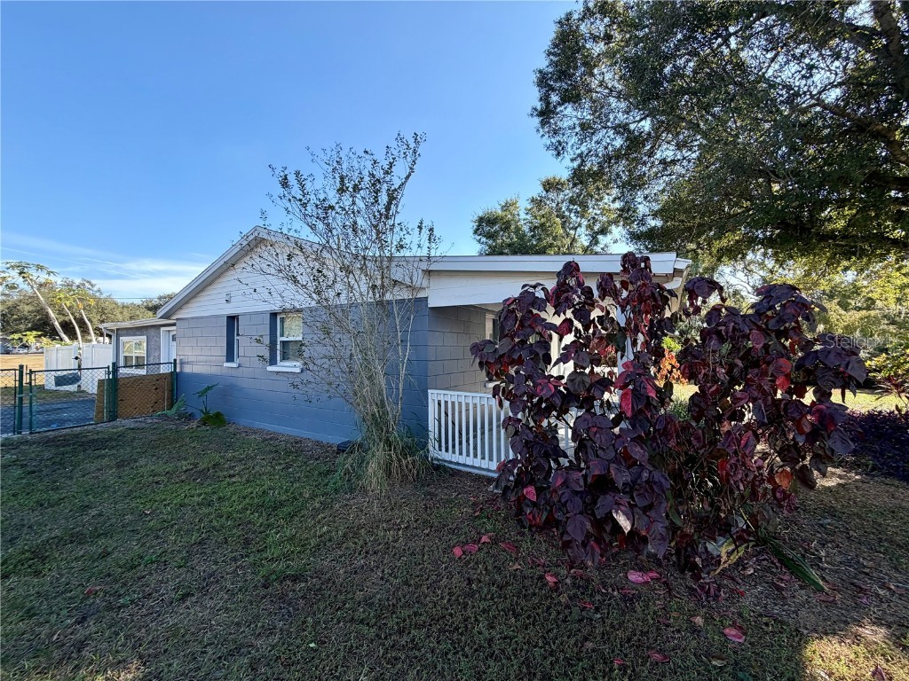 1404 Crescent Place Lakeland FL 33801 L4957508 image4