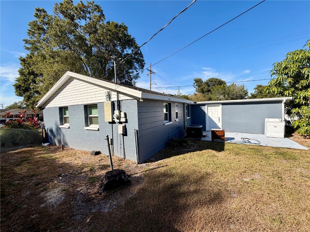 1404 Crescent Place Lakeland FL 33801 L4957508 image9