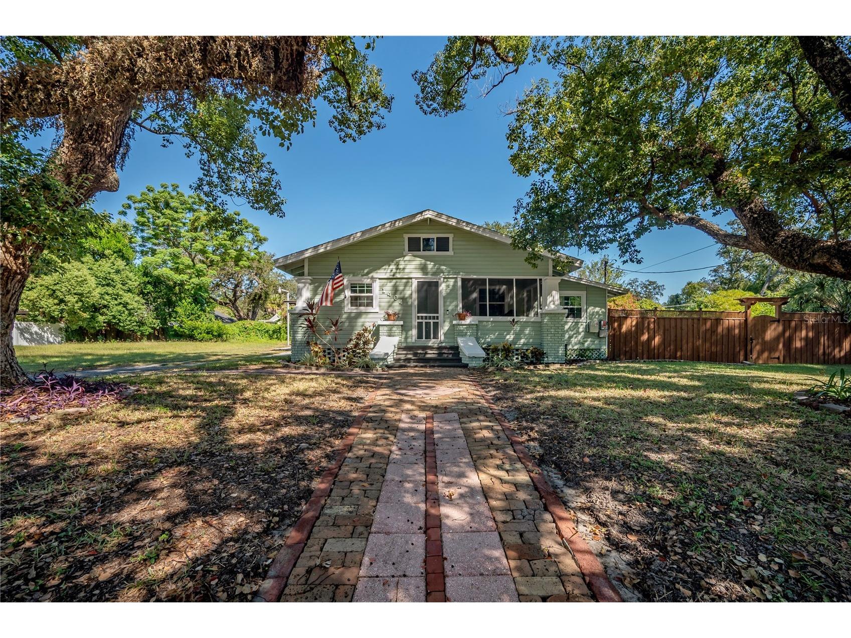 1404 E Cayuga Street Tampa FL 33603 TB8471232 image1