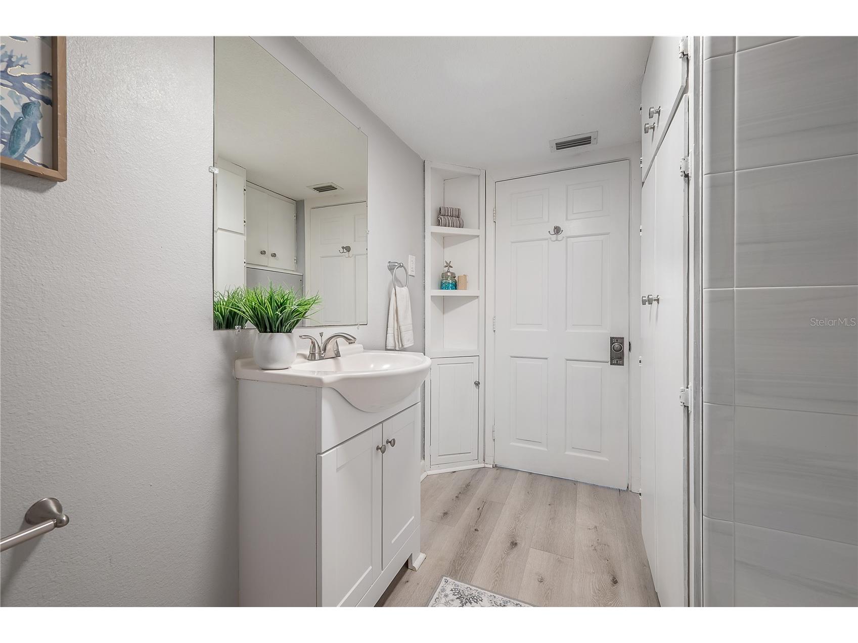 1404 E Cayuga Street Tampa FL 33603 TB8471232 image30