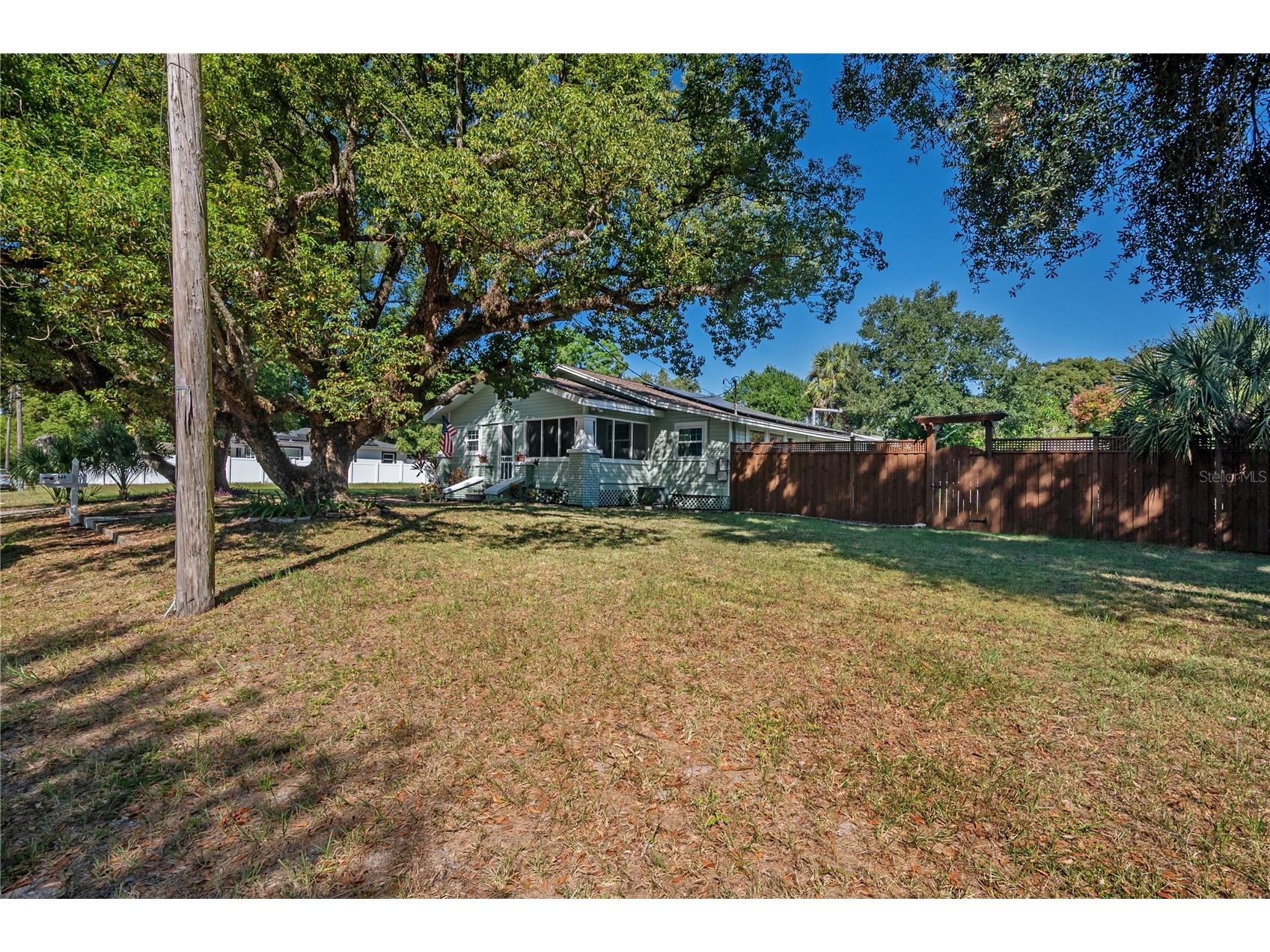 1404 E Cayuga Street Tampa FL 33603 TB8471232 image47