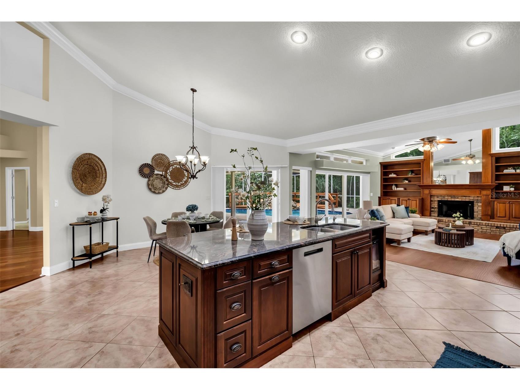 1404 East Lake Woodlands Parkway Oldsmar FL 34677 TB8496474 image21